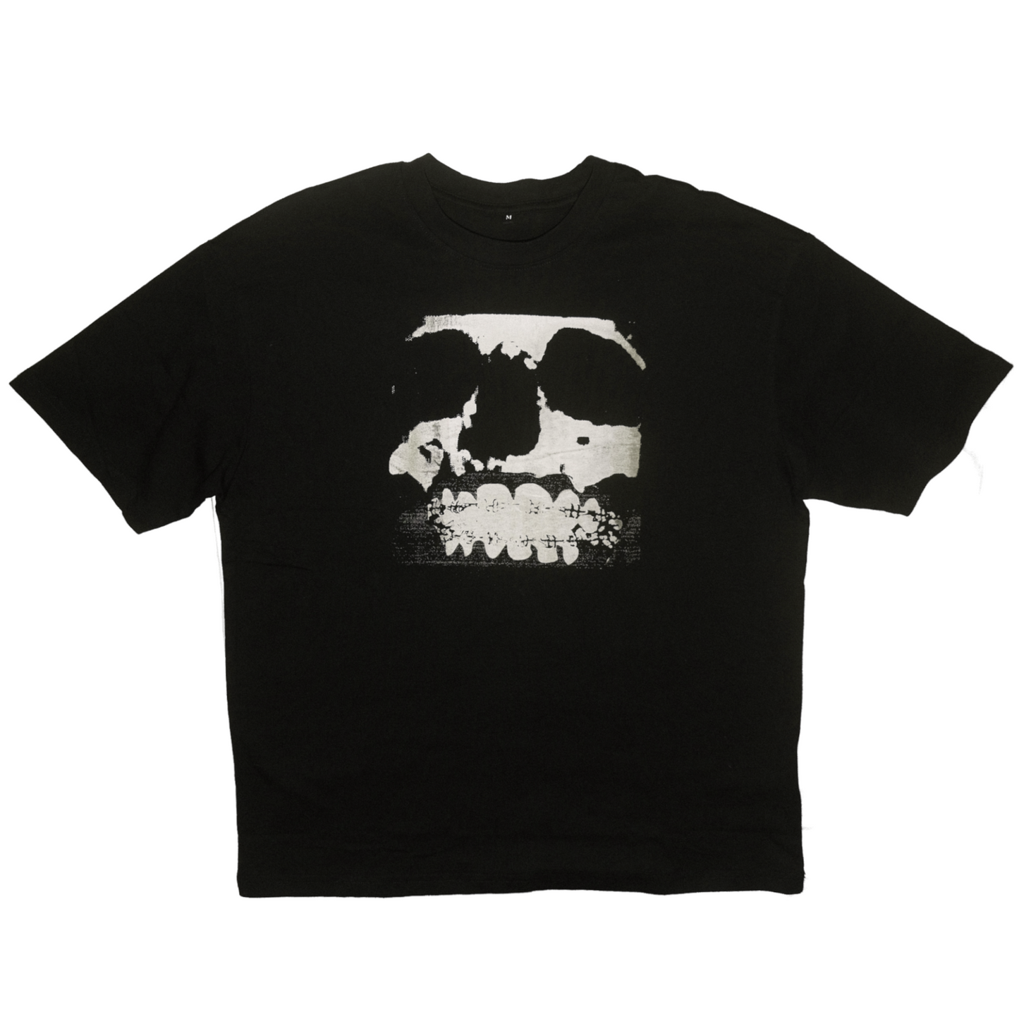 skull and braces tee